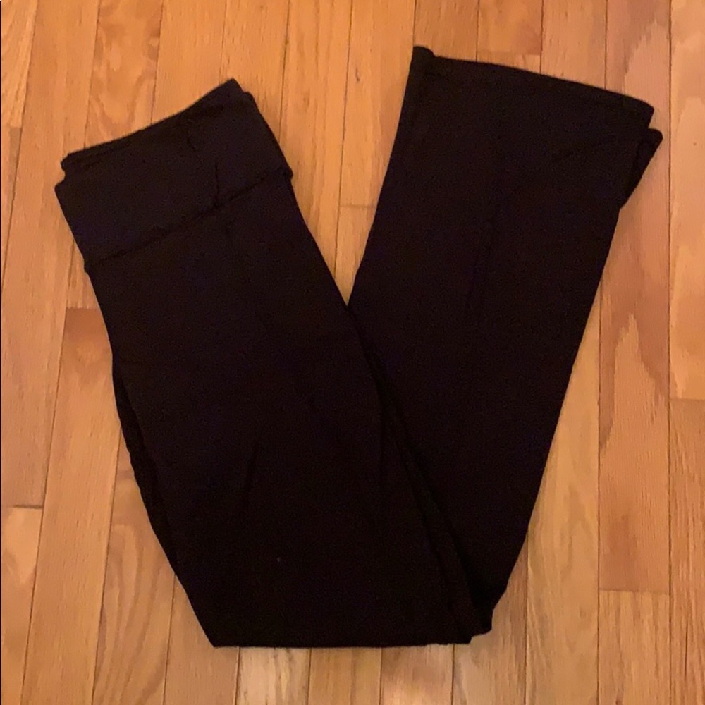Athleta Size M Wide Leg Exercise Pants